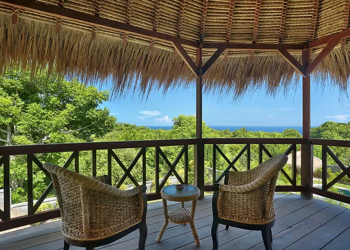 Breezy Point Villa *