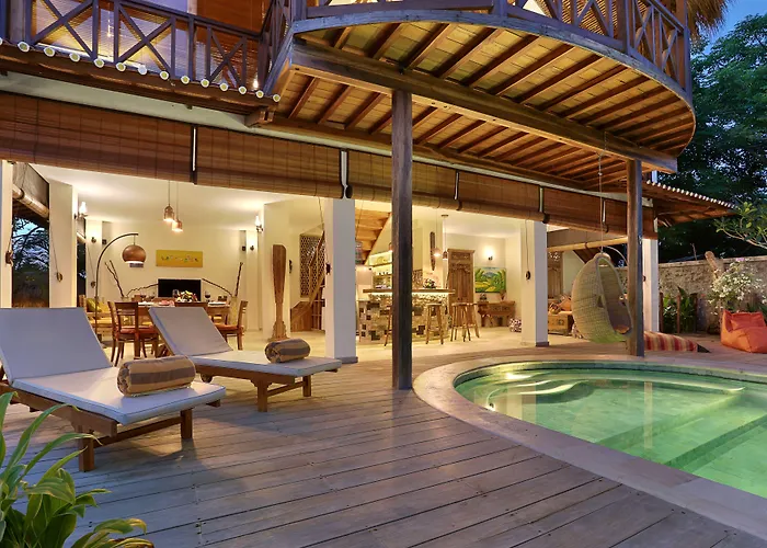 Breezy Point Villa *