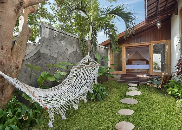 Breezy Point Villa *