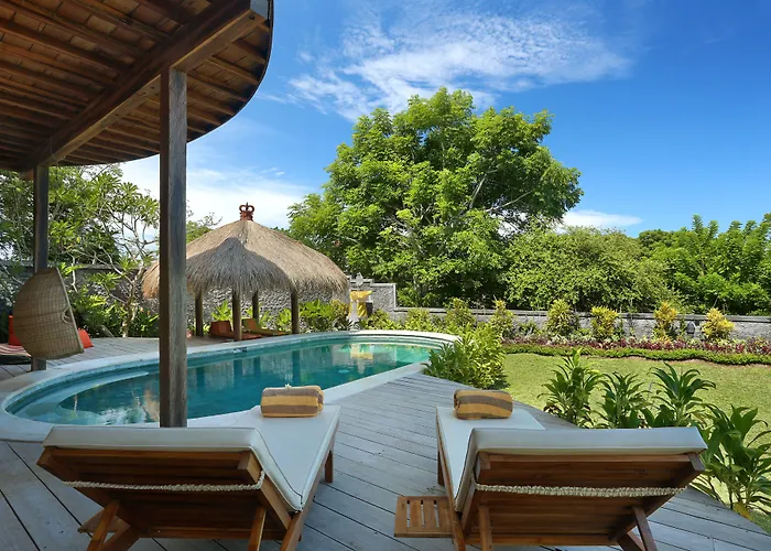 Breezy Point Villa *