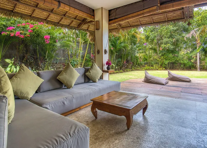 Breezy Point Villa