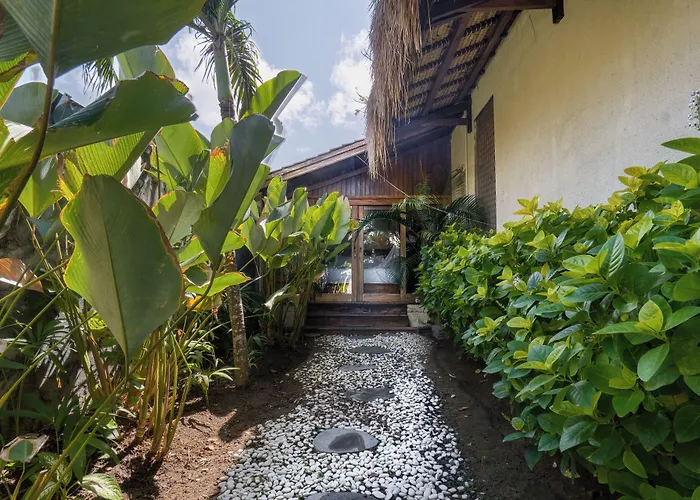 Breezy Point Villa Nusa Dua (Bali)